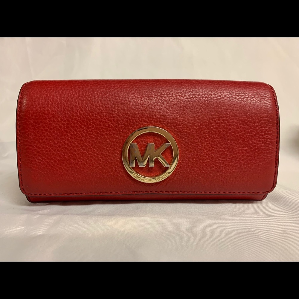 Michael kors wallet